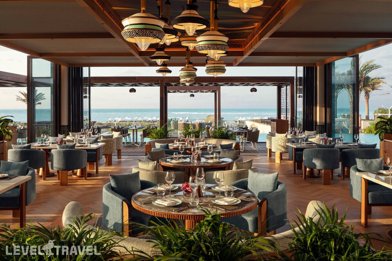 фотографии отеля The St. Regis Saadiyat Island Resort в ОАЭ(о. Саадият) - фото №27