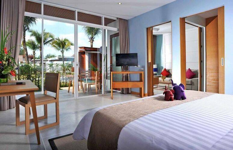 Apsara Beachfront Resort & Villa