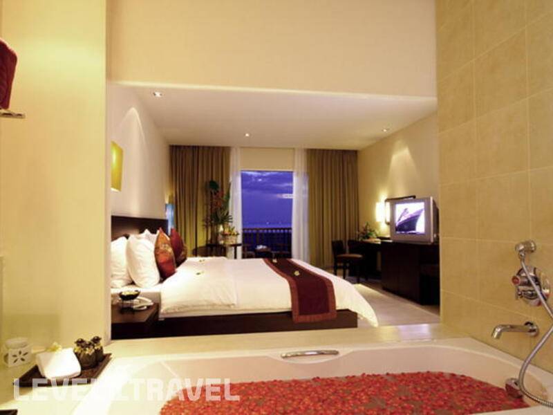 Фотография Apsara Beachfront Resort & Villa