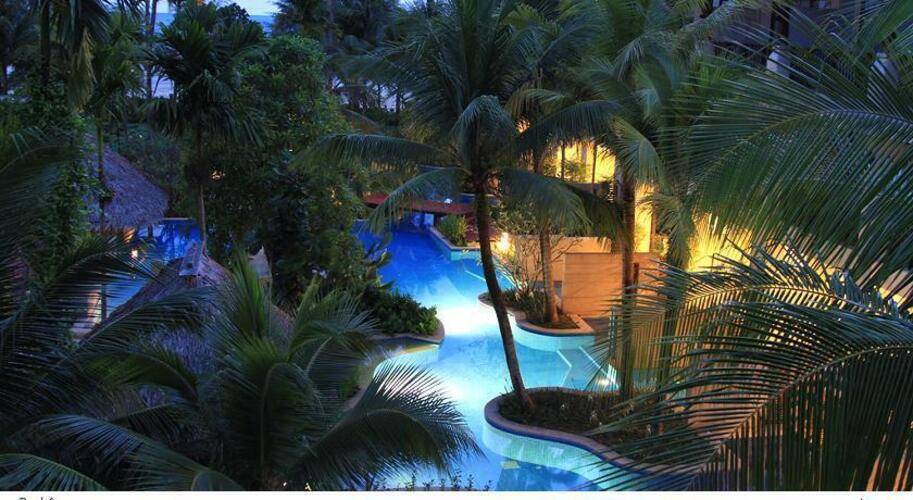 Apsara Beachfront Resort & Villa