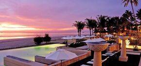 Apsara Beachfront Resort & Villa