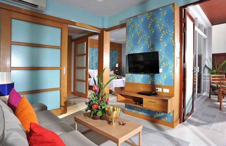 Apsara Beachfront Resort & Villa