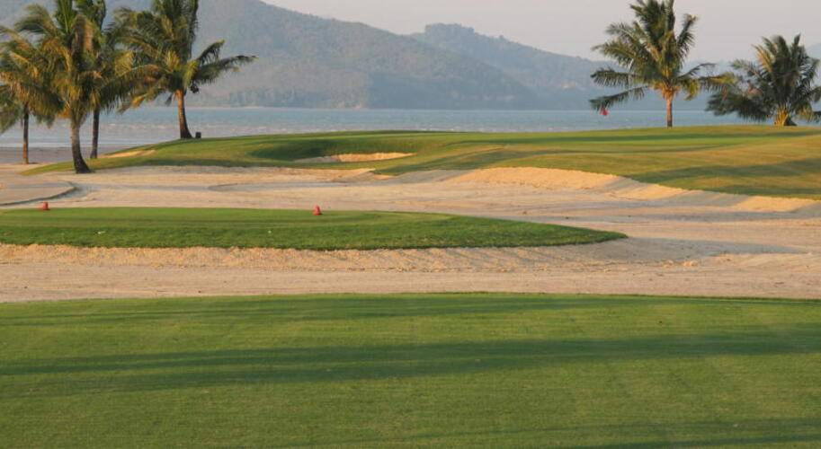 Mission Hills Golf Resort & Spa