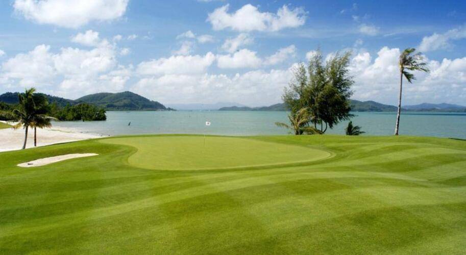 Mission Hills Golf Resort & Spa