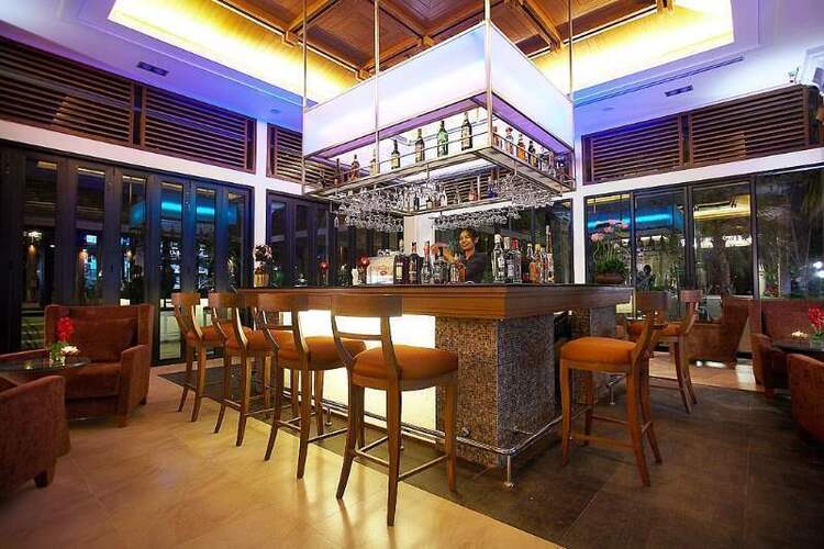 Cosy Beach Hotel Deluxe Wing