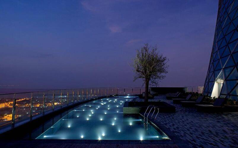 Andaz Capital Gate Abu Dhabi (Ex. Hyatt Capital Gate Hotel)