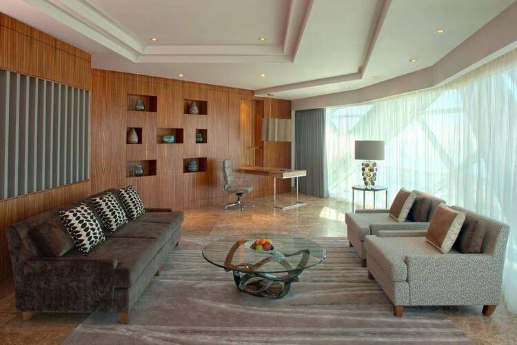 Andaz Capital Gate Abu Dhabi (Ex. Hyatt Capital Gate Hotel)