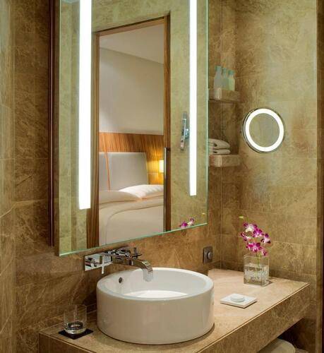 Andaz Capital Gate Abu Dhabi (Ex. Hyatt Capital Gate Hotel)