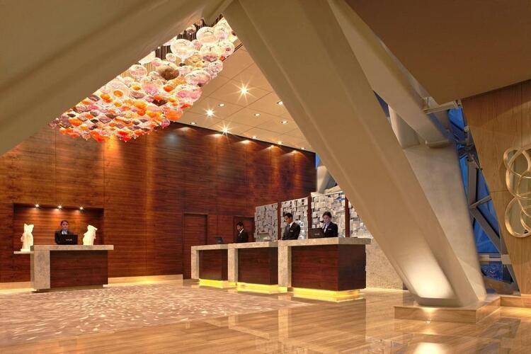 Andaz Capital Gate Abu Dhabi (Ex. Hyatt Capital Gate Hotel)
