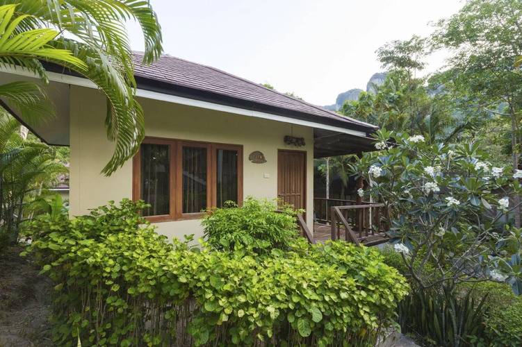 Railay Phutawan Resort