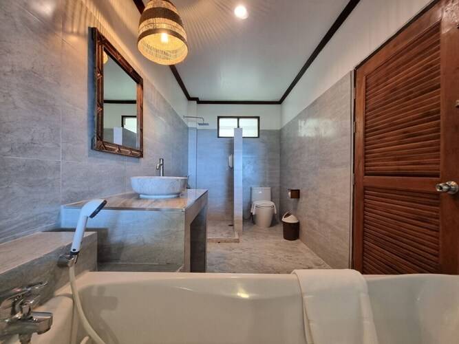 Railay Phutawan Resort