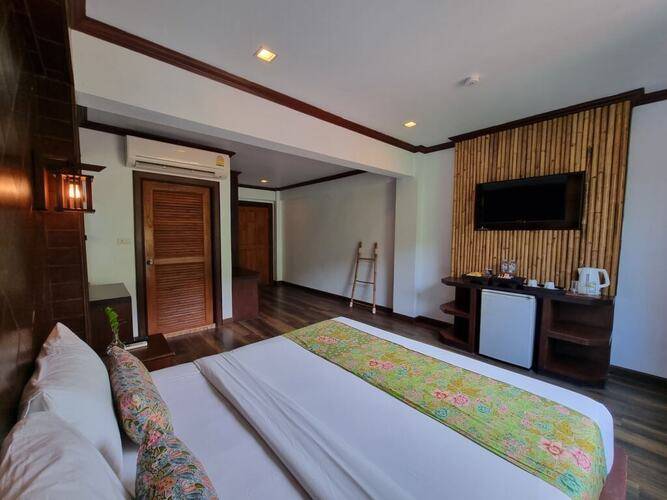 Railay Phutawan Resort