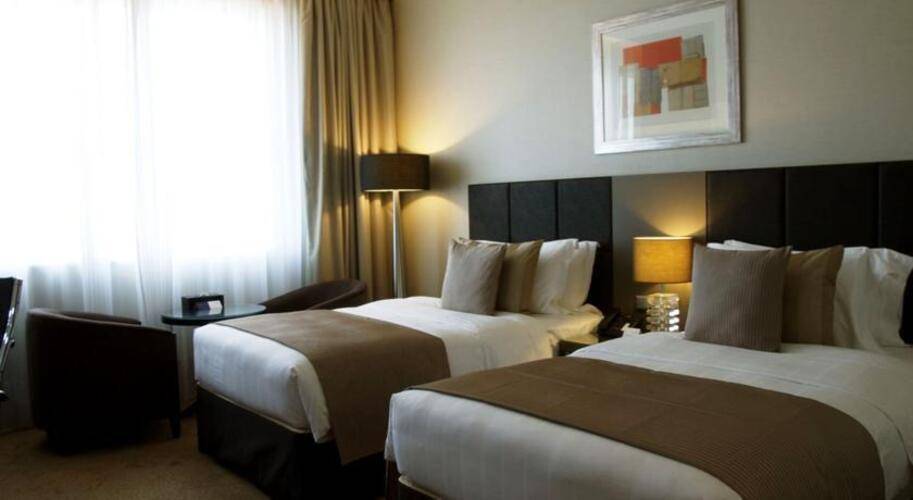 Ramada Downtown Abu Dhabi (Ex.Cristal Salam Hotel)