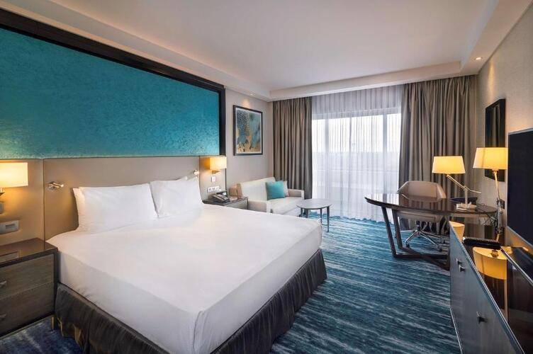 Radisson Blu Hotel & Resort Al Ain (Ex. Hilton Al Ain)