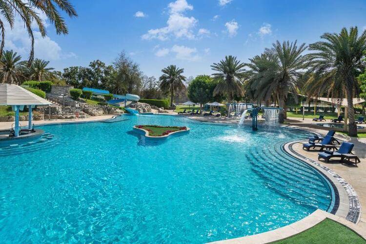 Radisson Blu Hotel & Resort Al Ain (Ex. Hilton Al Ain)
