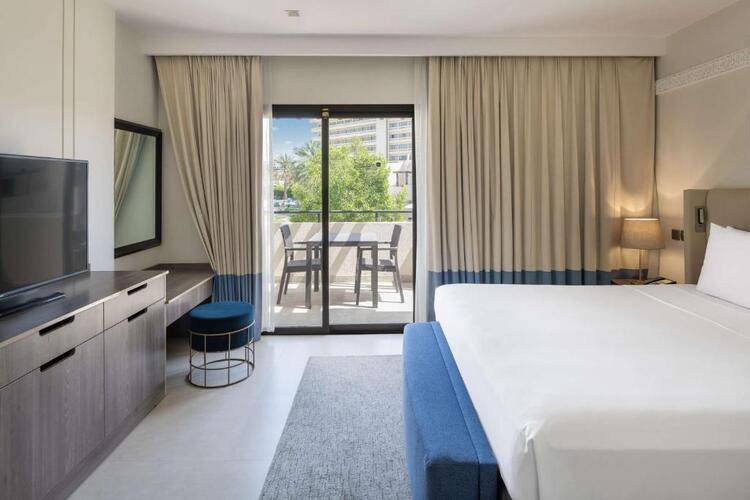 Radisson Blu Hotel & Resort Al Ain (Ex. Hilton Al Ain)