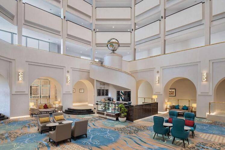 Radisson Blu Hotel & Resort Al Ain (Ex. Hilton Al Ain)