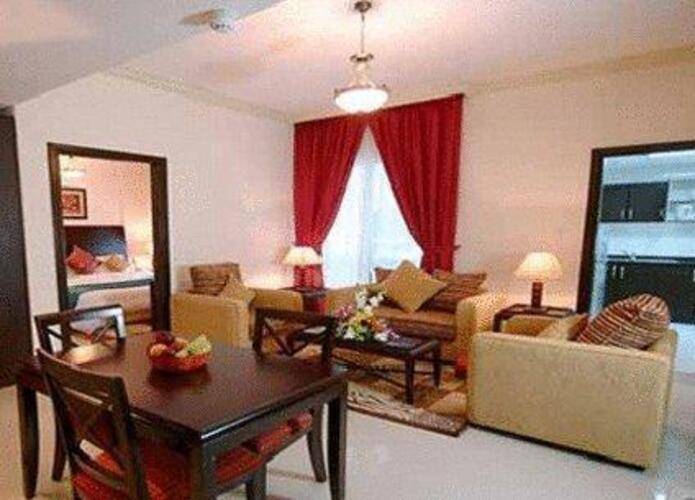 Golden Square Hotel Apartments