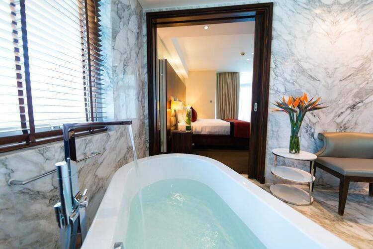 Voco Bonnington Dubai (Ex. Bonnington Jumeirah Lake Towers Dubai)