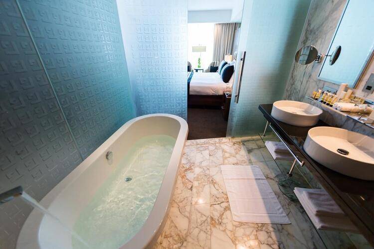 Voco Bonnington Dubai (Ex. Bonnington Jumeirah Lake Towers Dubai)