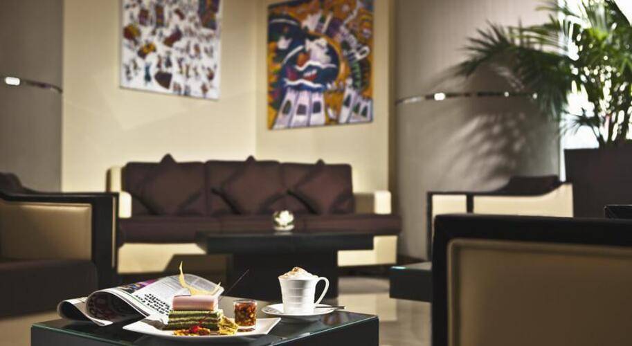 Cristal Hotel Abu Dhabi