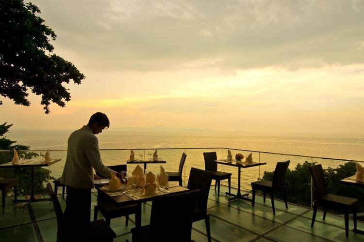 Royal Wing Suites & Spa (Ex. Royal Cliff Wing Suites & Spa)