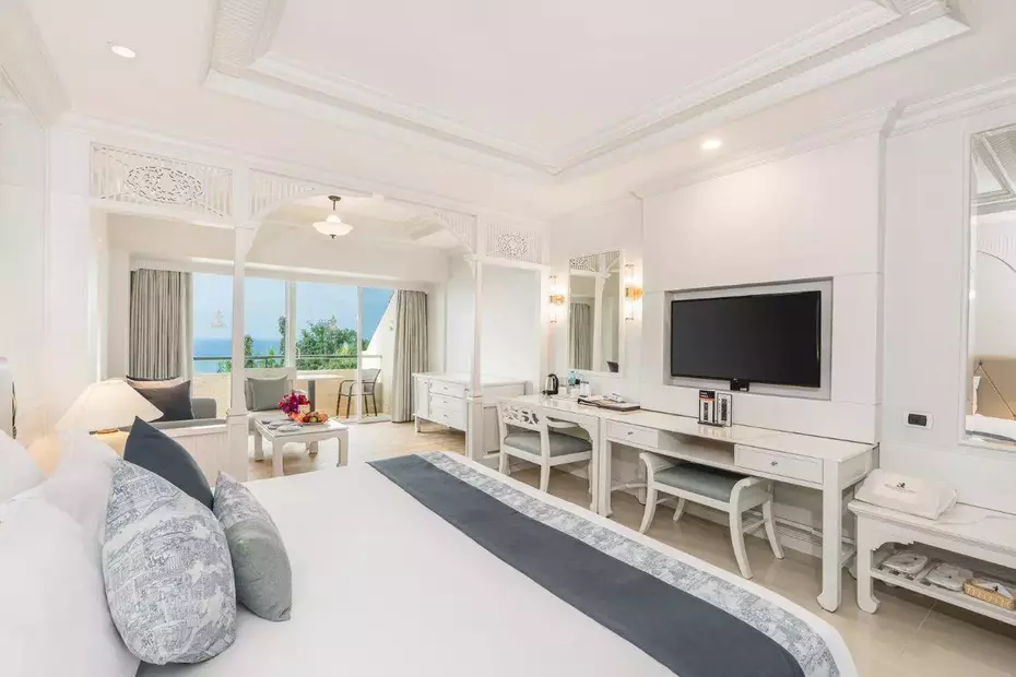 Royal Cliff Beach Hotel