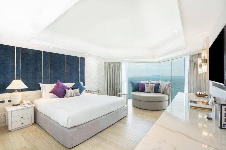Royal Cliff Beach Hotel
