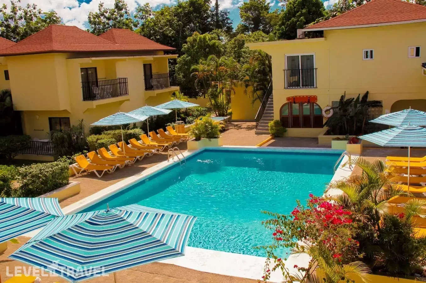 Rooms On The Beach Negril