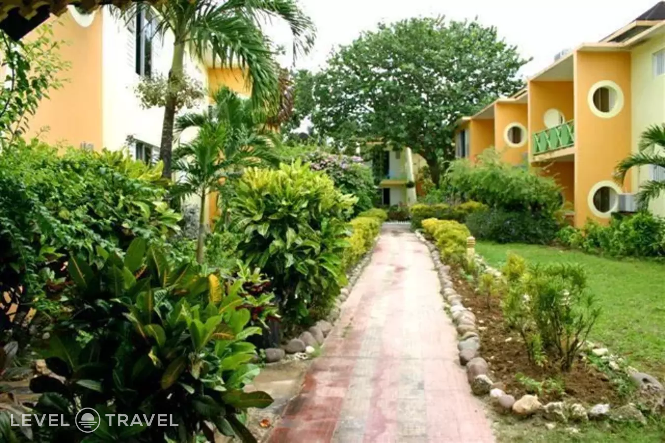 Foote Prints On The Sands