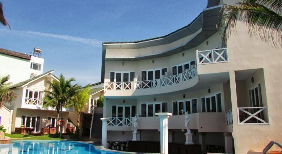 Muine Paradise Beach Resort (Ex. Paradise Ngoc Suong Resort)