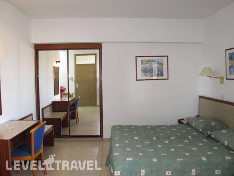 Фотография Sun Hall Beach Hotel Apts