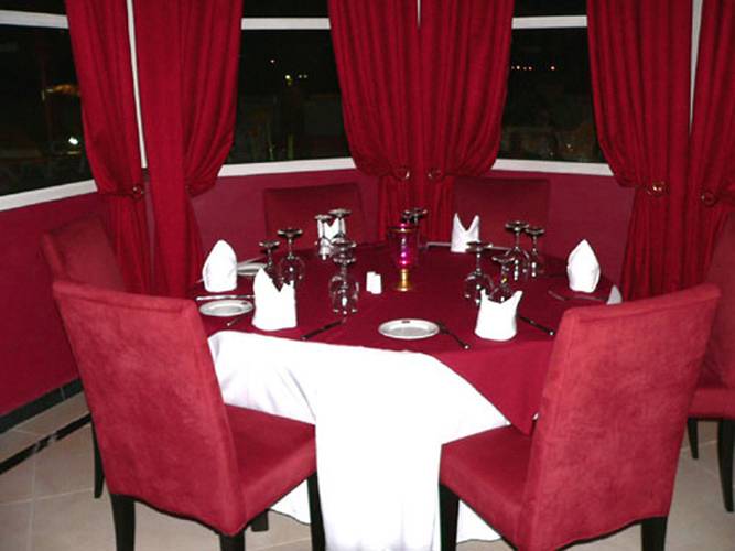 Villa Blanca Urban Hotel