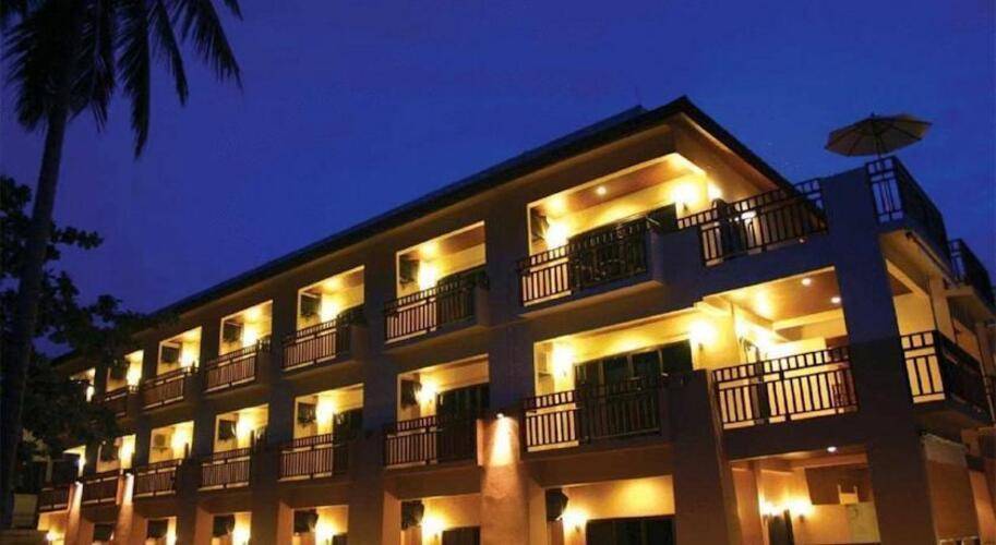 Lanta Pura Beach Resort