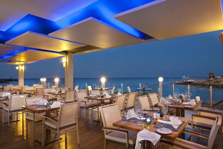 Pernera Beach Hotel