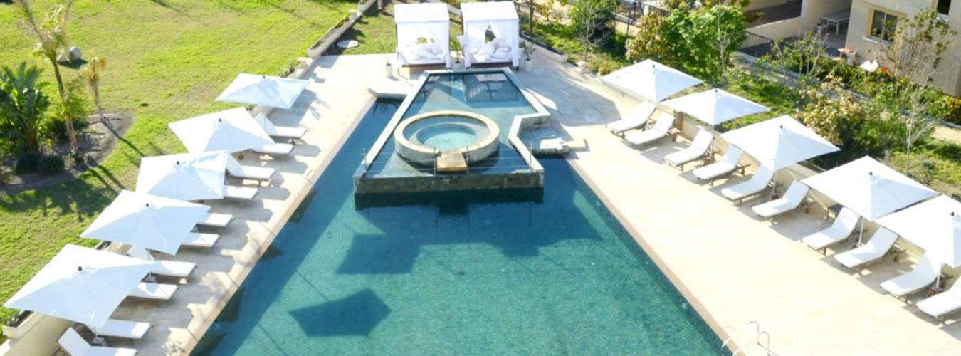 E Hotel Spa & Resort
