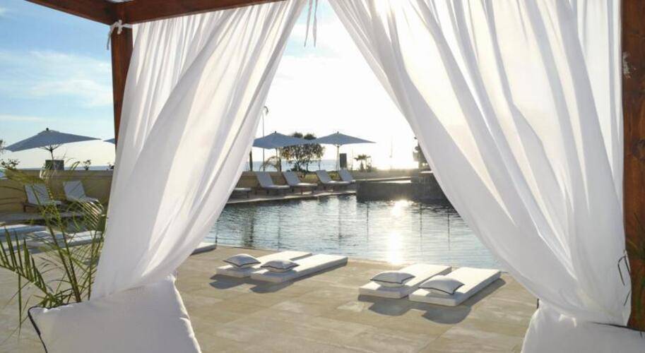 E Hotel Spa & Resort