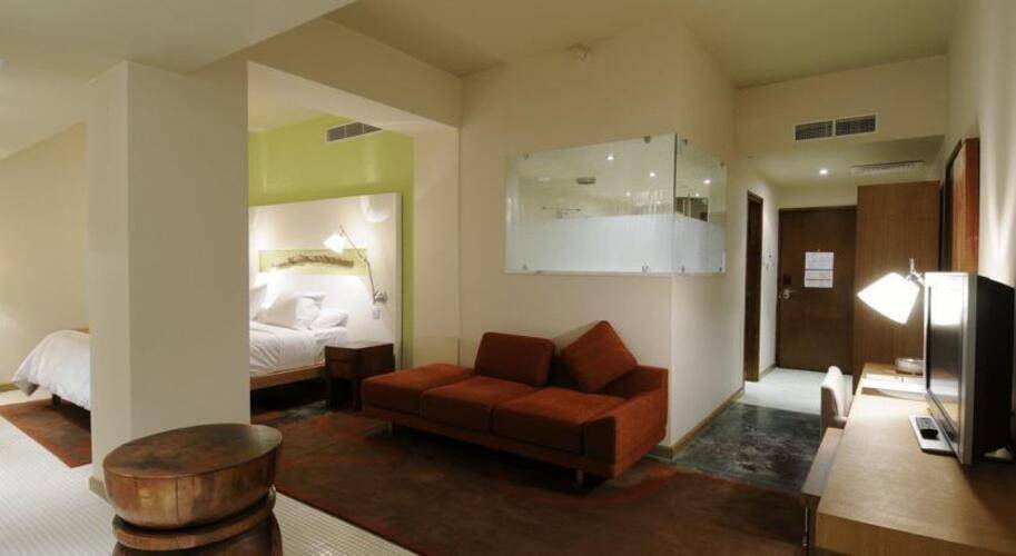E Hotel Spa & Resort