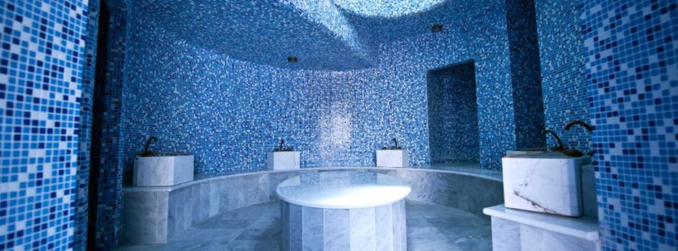 E Hotel Spa & Resort