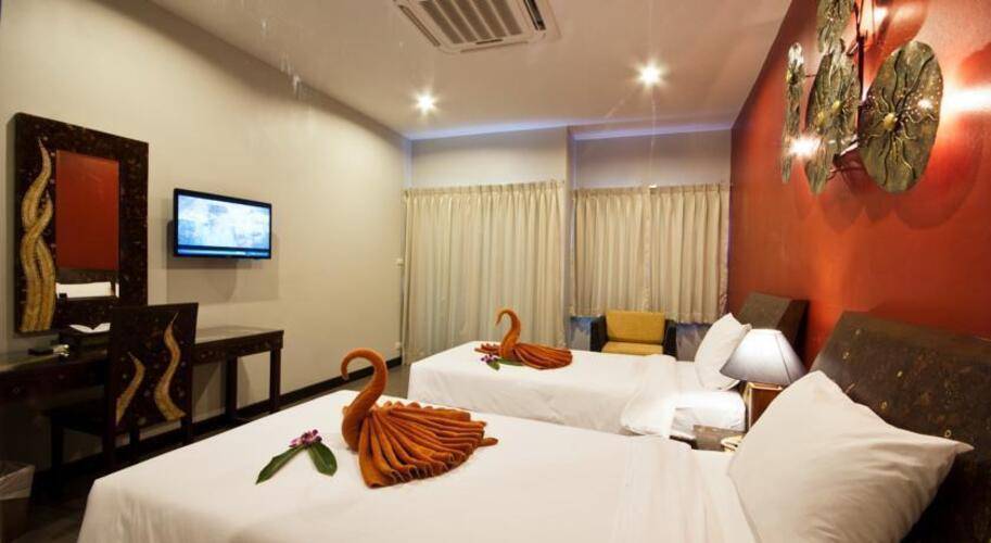You Dee Hotel Patong (Ex. Meir Jarr Hotel)