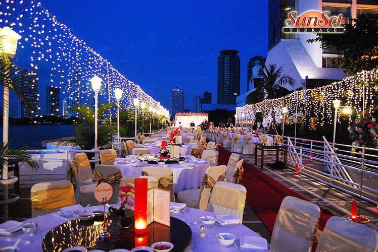 Ramada Plaza Menam Riverside
