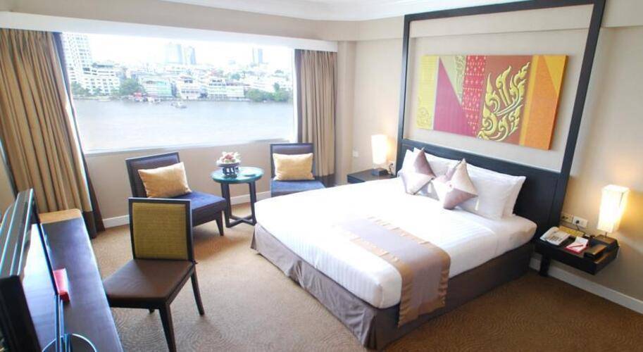 Ramada Plaza Menam Riverside