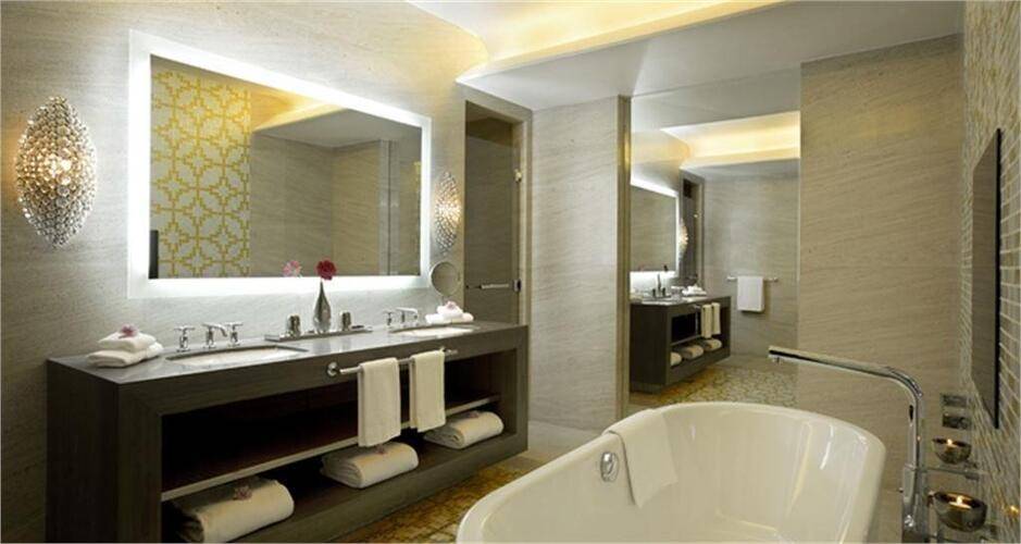Hilton Capital Grand Abu Dhabi