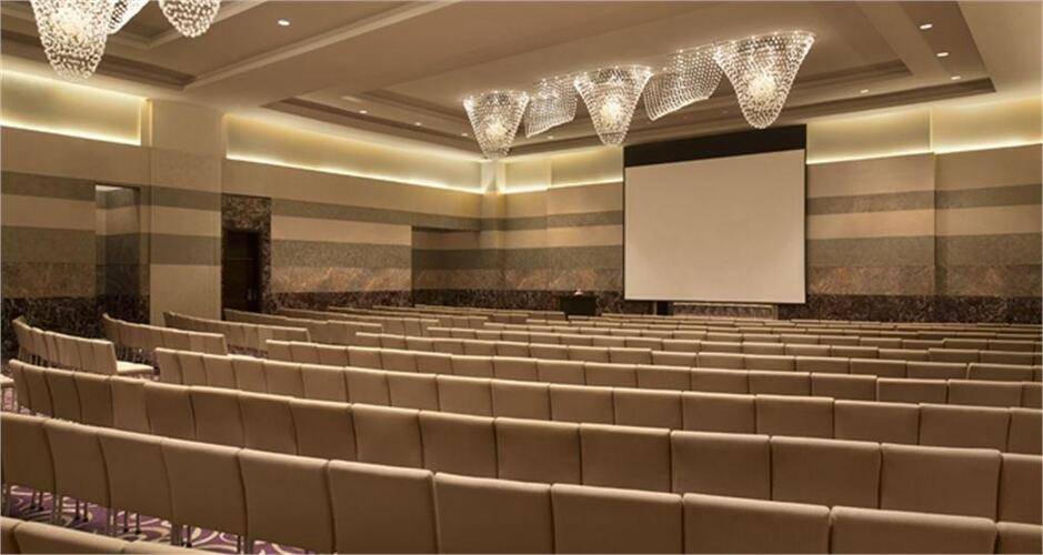 Hilton Capital Grand Abu Dhabi