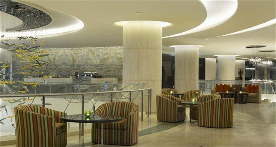 Hilton Capital Grand Abu Dhabi