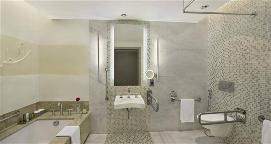 Hilton Capital Grand Abu Dhabi