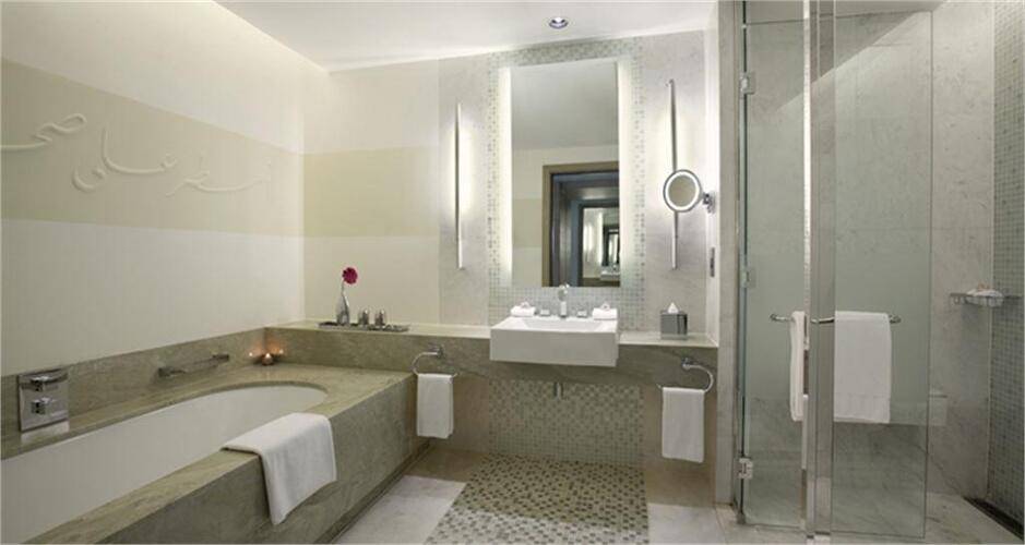 Hilton Capital Grand Abu Dhabi
