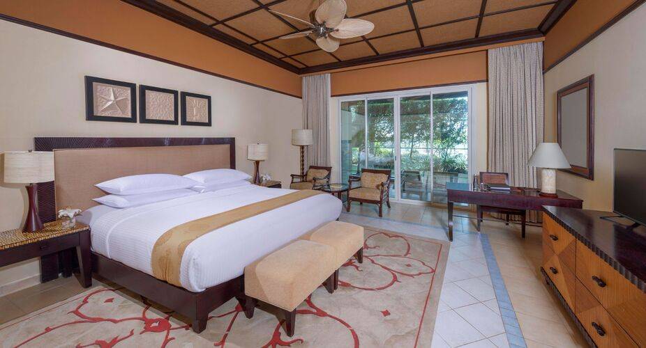 Desert Islands Resort & Spa By Anantara