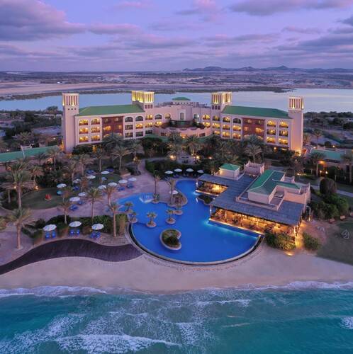 Desert Islands Resort & Spa By Anantara