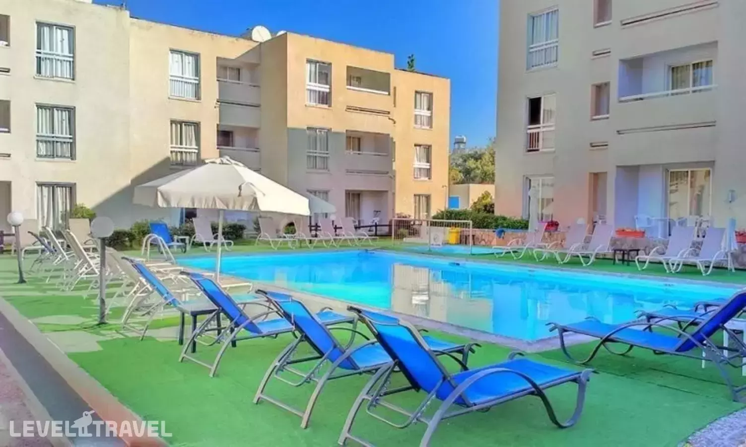 Daphne Hotel Apartments